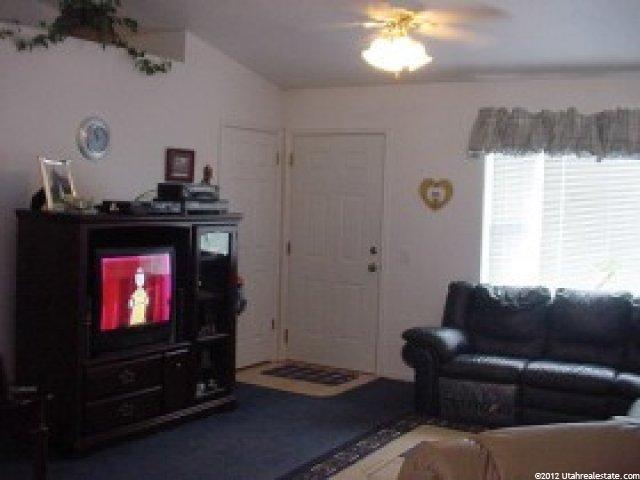 876 N Gramercy Ave, Ogden, UT 84404 — photo 4