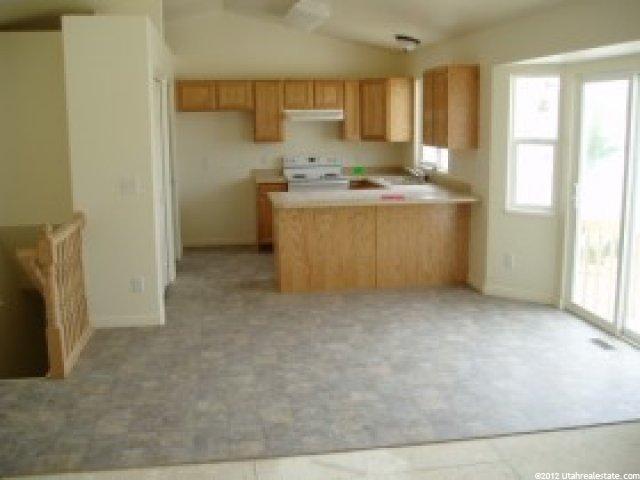 1737 Canary Way, Eagle Mountain, UT 84043 — photo 2