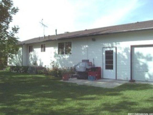 762 S 200 E, Layton, UT 84041 — photo 3