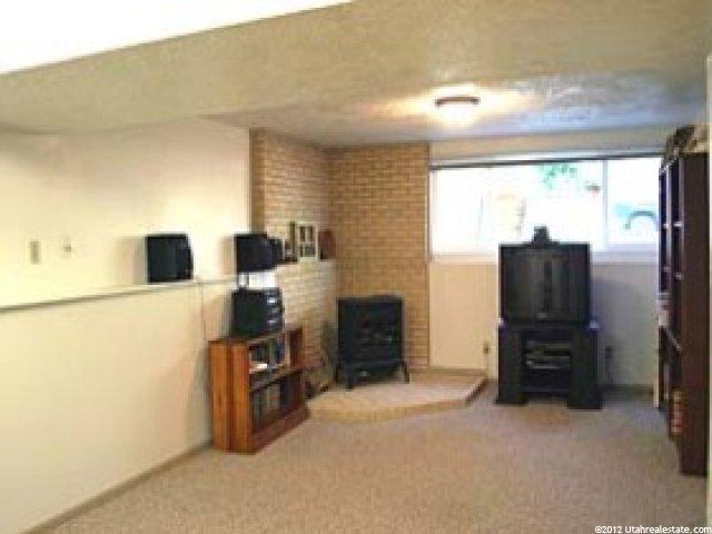 2261 N 450 W, Sunset, UT 84015 — photo 4
