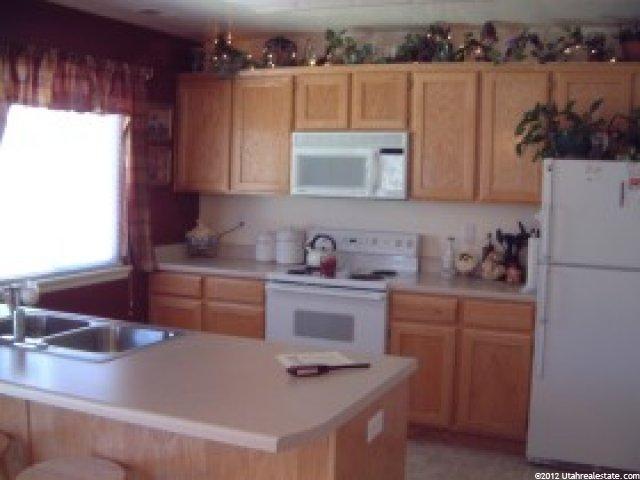 862 E 760 N, Ogden, UT 84404 — photo 4