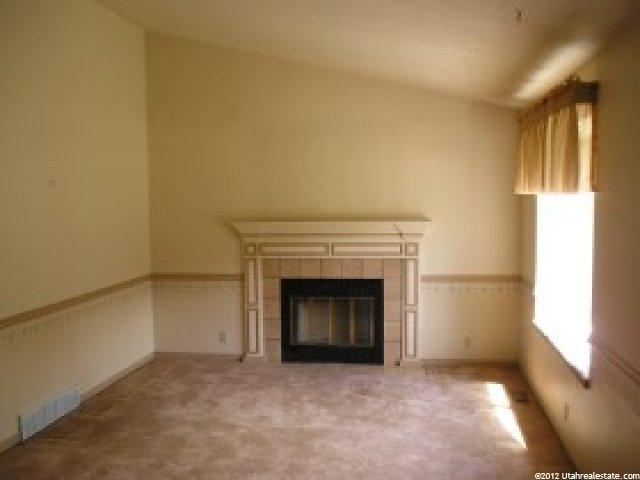 552 W 2900 S #3, Bountiful, UT 84010 — photo 3