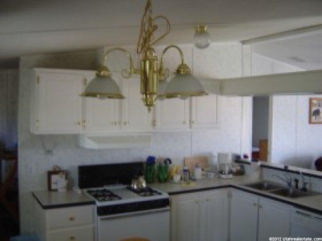 315 W 700 N, Hinckley, UT 84635 — photo 3