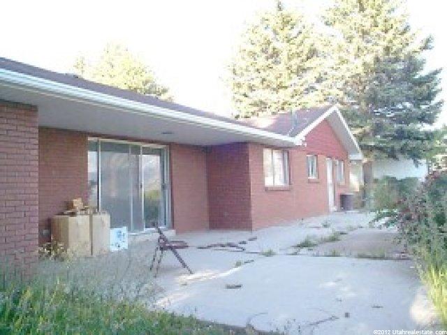 305 W Elberta Dr, Pleasant View, UT 84414 — photo 5