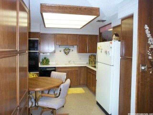 387 W 400 N #23, Bountiful, UT 84010 — photo 2