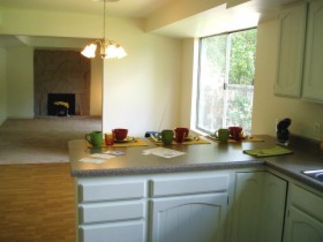1818 E Edelweiss Cir, Sandy, UT 84092 — photo 4