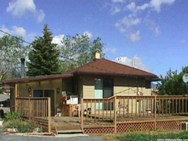 359 S Cooley St, Grantsville, UT 84029 — photo 4