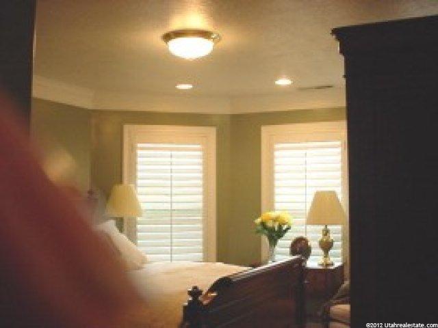 1833 E Beechwood Dr, Layton, UT 84040 — photo 4