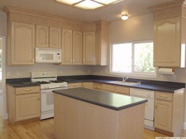 1945 E Ridgehill Dr, Bountiful, UT 84010 — photo 4