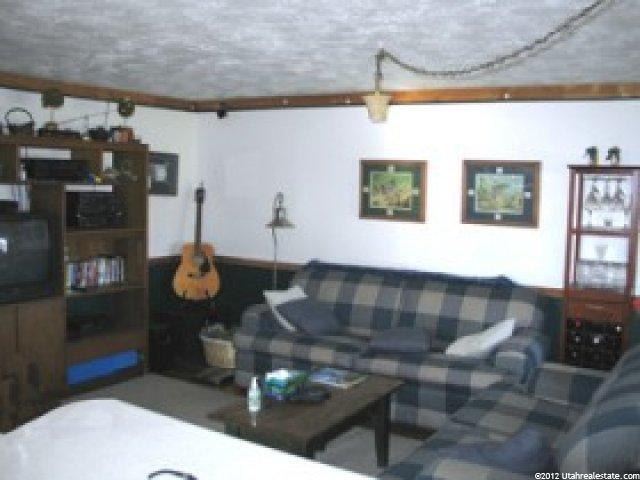 491 Marva St, Layton, UT 84041 — photo 3