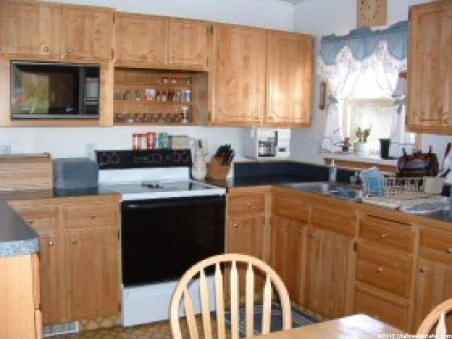 117 E 100 S, Grace, ID 83241 — photo 4