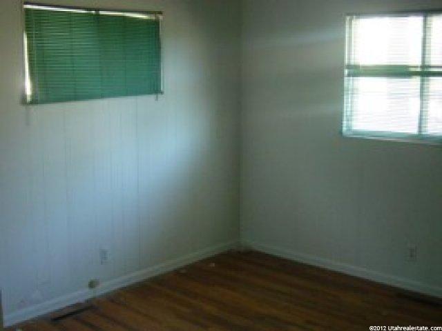 684 Ann St, Clearfield, UT 84015 — photo 4