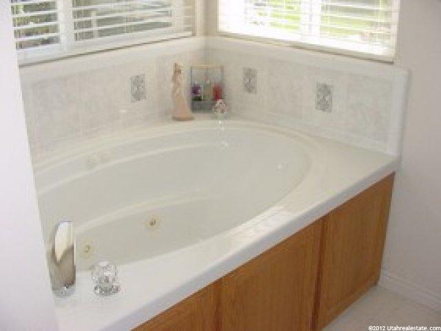 734 E 2700 N, North Ogden, UT 84414 — photo 7