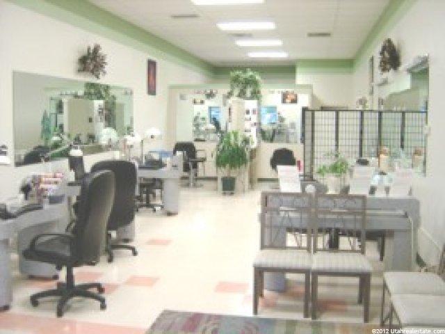 981 S Main St, Logan, UT 84321 — photo 2