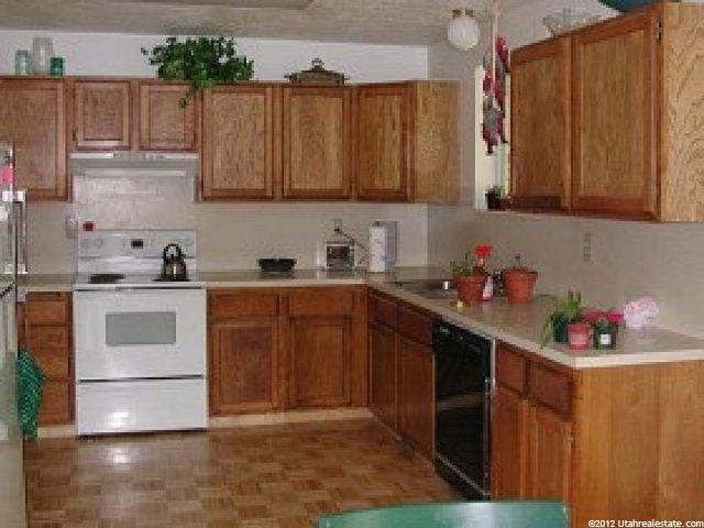 1674 E 1350 S, Ogden, UT 84404 — photo 2