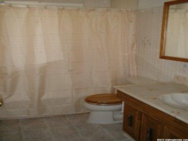 4346 S 2350 W, Roy, UT 84067 — photo 3