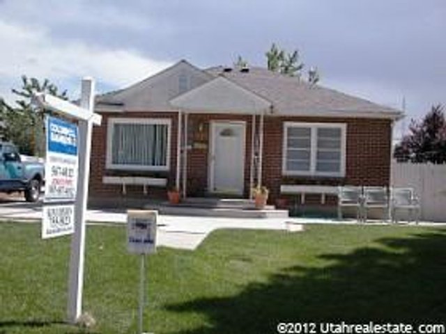 1886 Bosham Ln, Salt Lake City, UT 84106