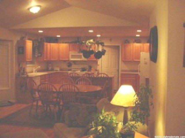 839 Camille Cir, Centerville, UT 84014 — photo 6