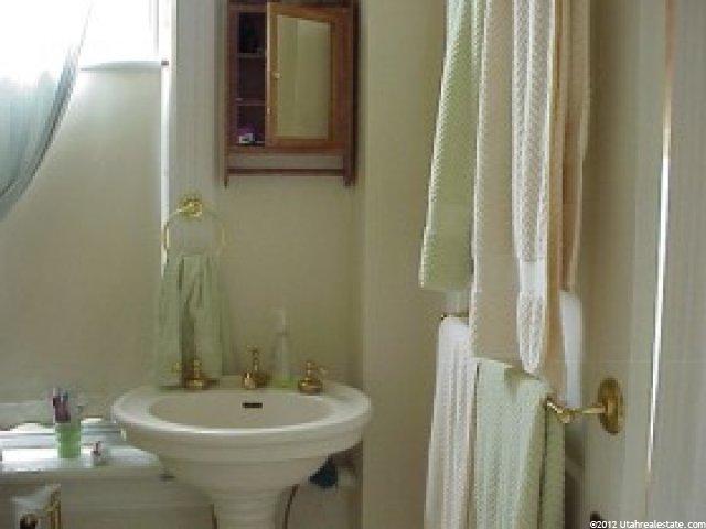 295 E 100 S, Manti, UT 84642 — photo 5