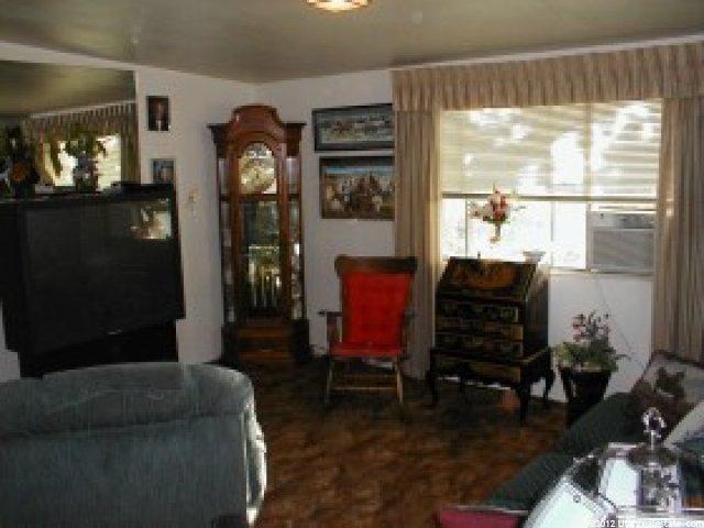 2019 Clyde St, Layton, UT 84041 — photo 2