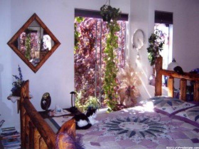5425 Willow Ln, Murray, UT 84107 — photo 2