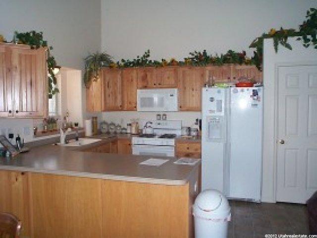 1021 E 2700 N, North Ogden, UT 84414 — photo 2