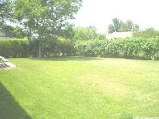 835 Country Rd, Fruit Heights, UT 84037 — photo 7