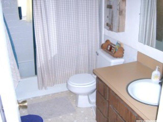 2236 S 300 W, Clearfield, UT 84015 — photo 8