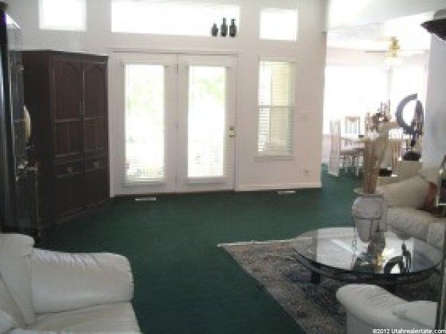 541 Willow Bend Ln, Layton, UT 84041 — photo 2
