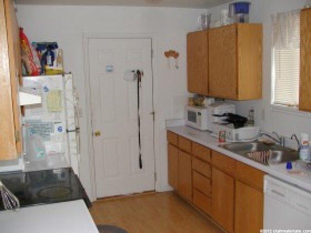 3920 S Maytime Cir, Magna, UT 84044 — photo 4