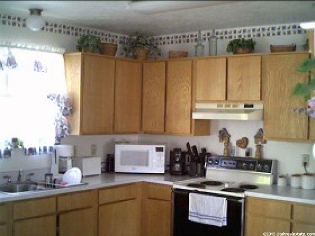 4283 W 5550 S, Roy, UT 84067 — photo 2
