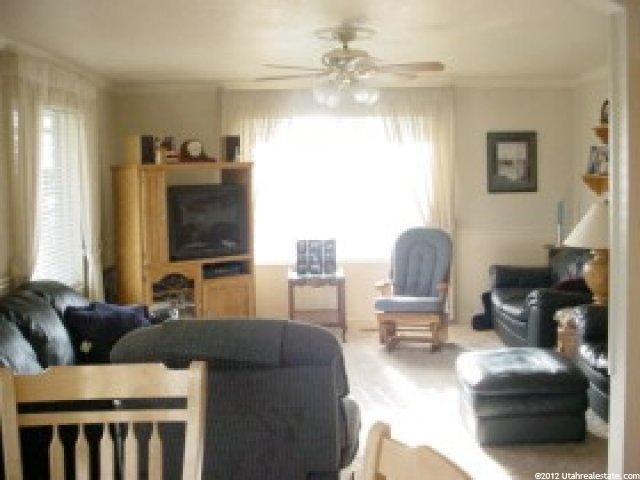 1834 N 200 E, Centerville, UT 84014 — photo 6