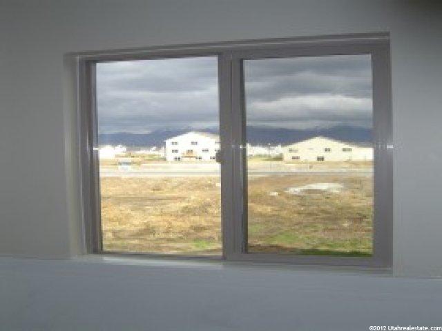 2814 W 2300 N, Clinton, UT 84015 — photo 4