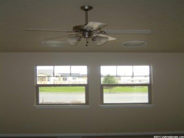 2814 W 2300 N, Clinton, UT 84015 — photo 6