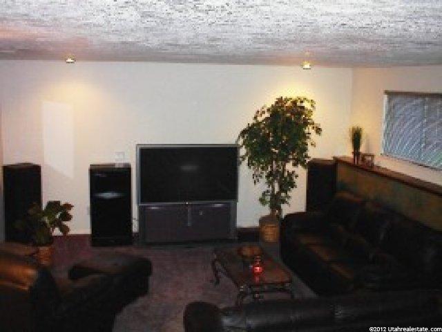 595 S 850 E, Layton, UT 84041 — photo 4