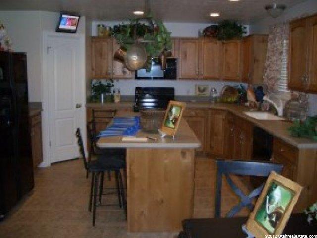 1280 N 100 W, Layton, UT 84041 — photo 4