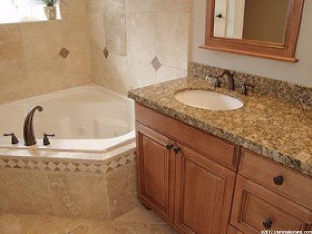 2897 E Robidoux Rd, Sandy, UT 84093 — photo 7