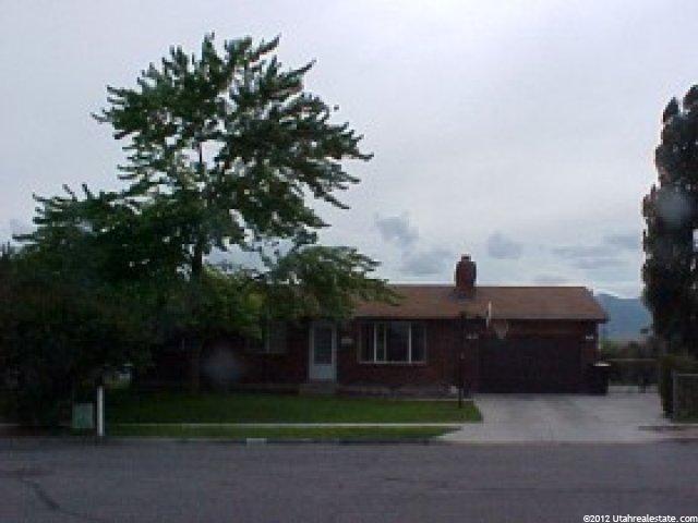 6016 Sun Dr, Kearns, UT 84118 — photo 3