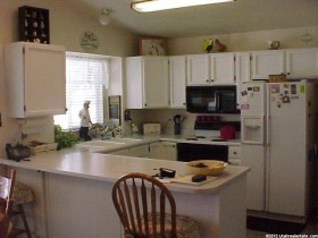 922 E 625 S, Layton, UT 84041 — photo 3