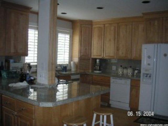 333 E Clark St S, Murray, UT 84107 — photo 3