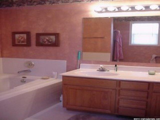 7384 S 1950 E, South Weber, UT 84405 — photo 7