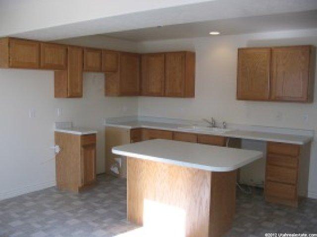 1565 E Jace Ln, South Weber, UT 84405 — photo 2