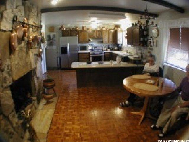 1866 Viscounti Dr, Sandy, UT 84093 — photo 3
