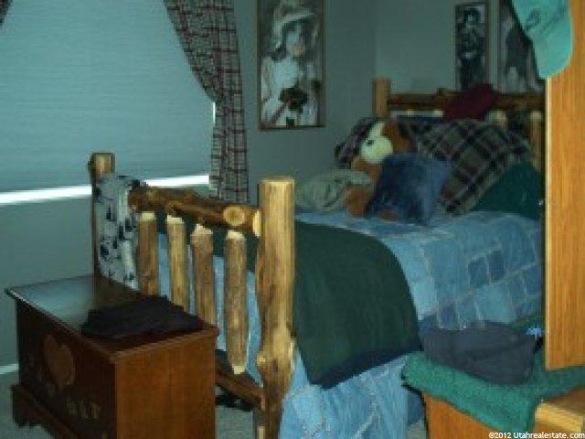 170 W 2650 N, Sunset, UT 84015 — photo 5