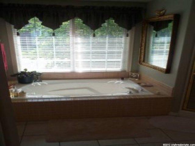1357 N 3175 E, Layton, UT 84040 — photo 7