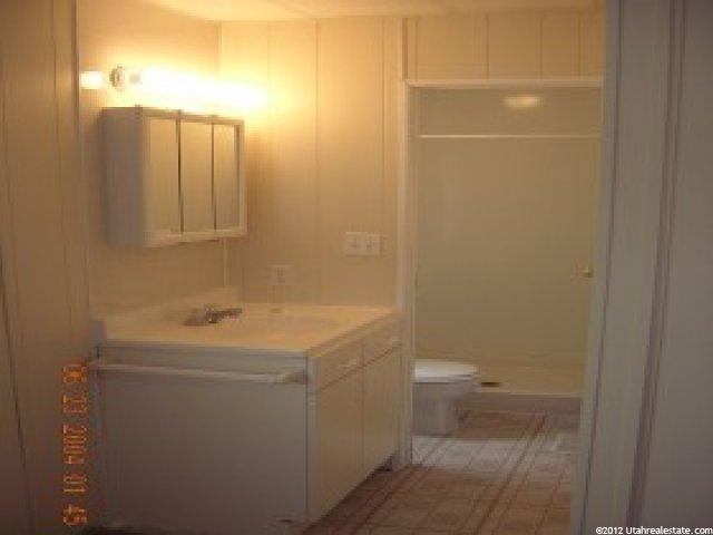 234 E Crescentwood Dr, Sandy, UT 84070 — photo 3