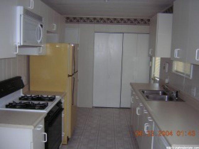 234 E Crescentwood Dr, Sandy, UT 84070 — photo 6
