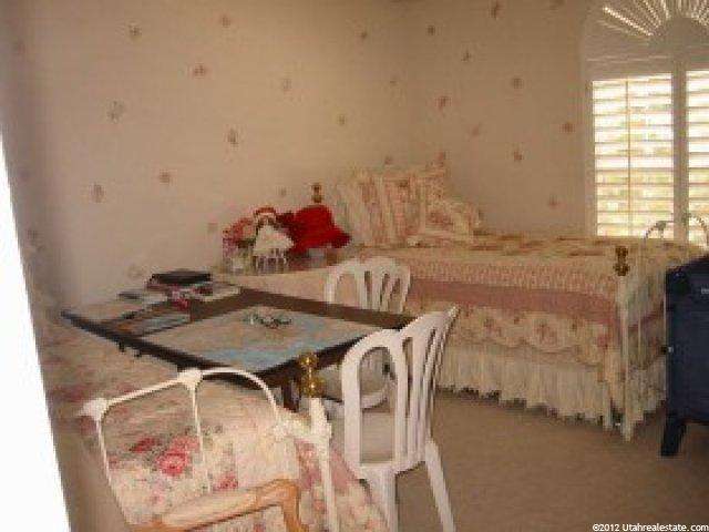 1383 E Heatherton Cir, Murray, UT 84121 — photo 8