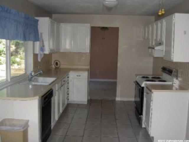 2796 E Snow Mountain Dr, Sandy, UT 84093 — photo 3