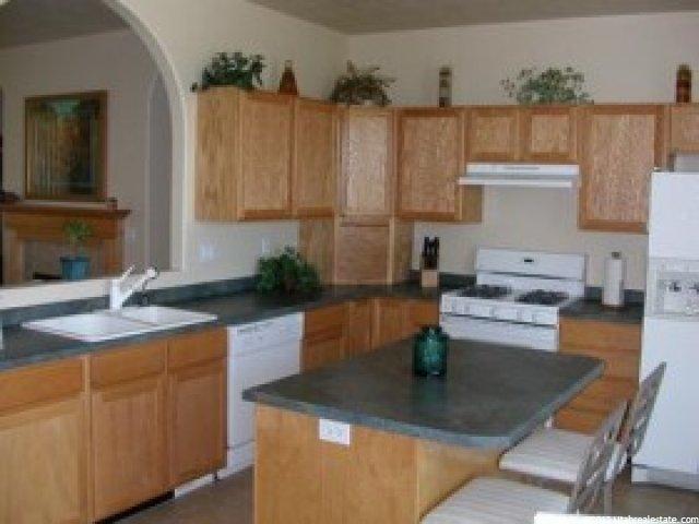265 E 1500 S, Kaysville, UT 84037 — photo 2